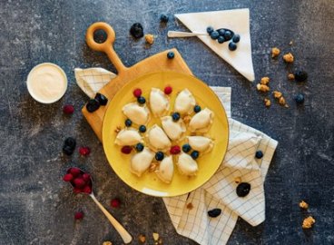 pierogi_sliwka_wedzona_twarog